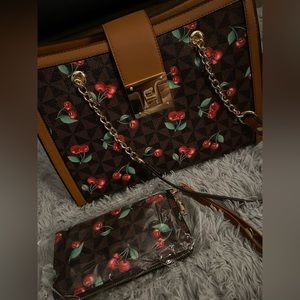 NEW Cherry 🍒 Purse Set